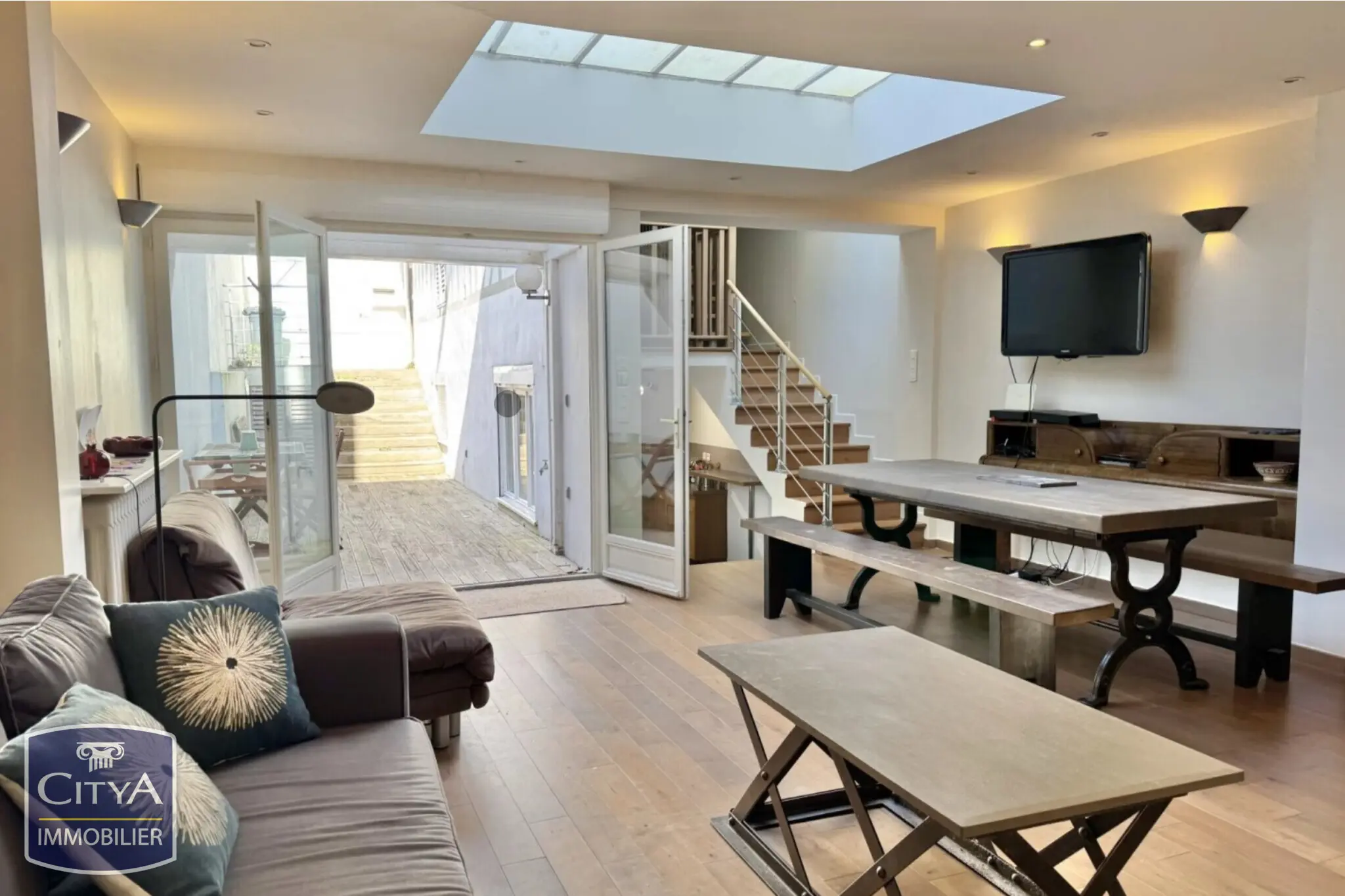 Photo 1 Maison 5 pièces 111m²