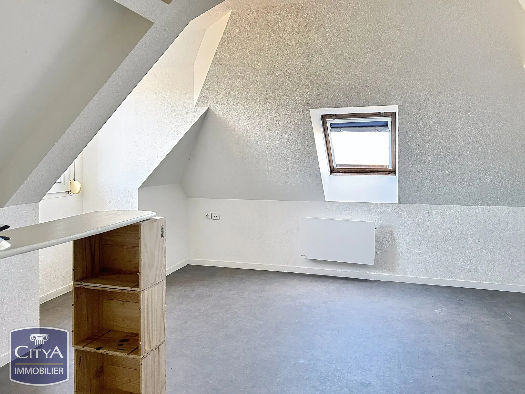 Photo 2 Appartement 1 pièce 19.73m²