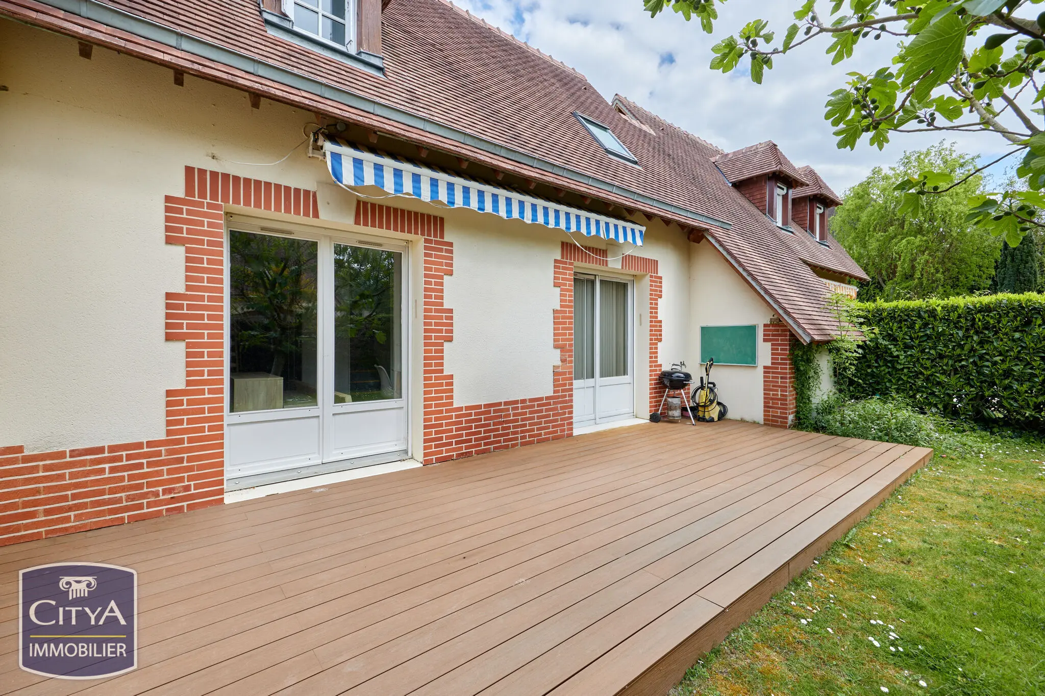 Photo 1 Maison 5 pièces 62m²