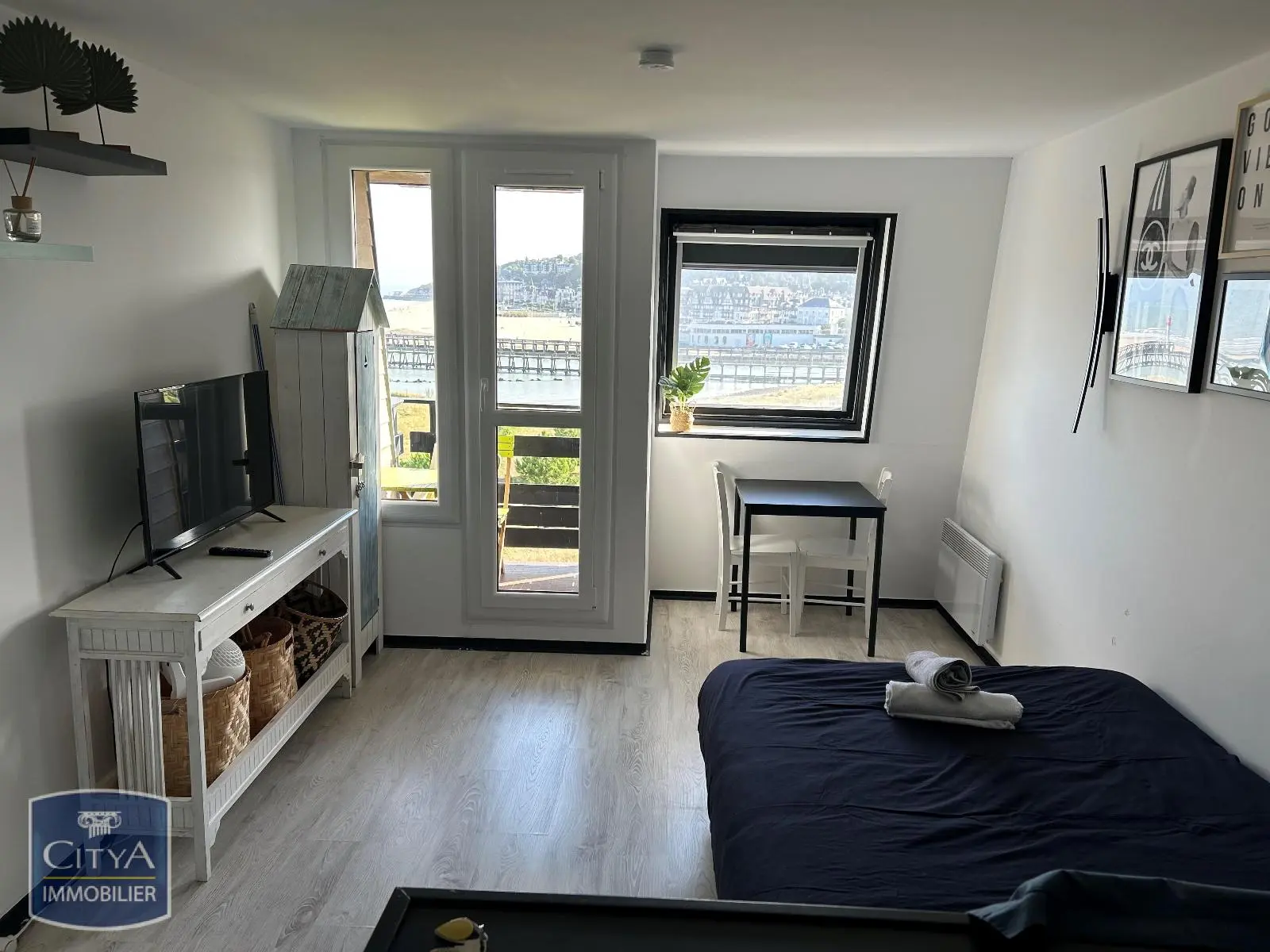 Photo 2 Appartement 1 pièce 24m²