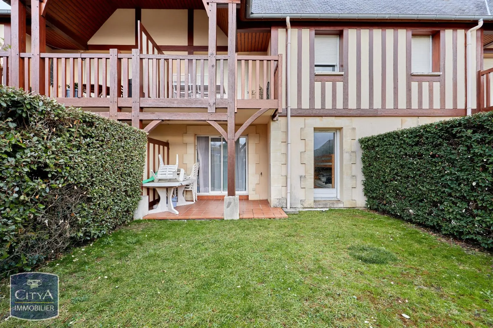 Photo 2 Appartement 2 pièces 33m²