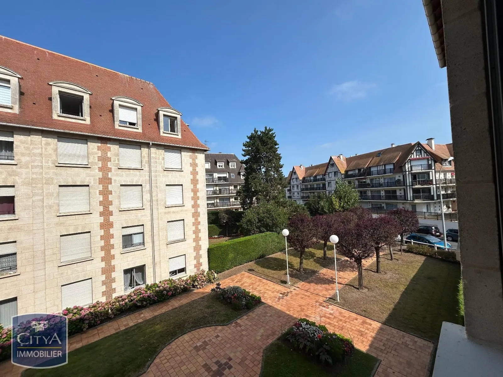 Photo 1 appartement Deauville