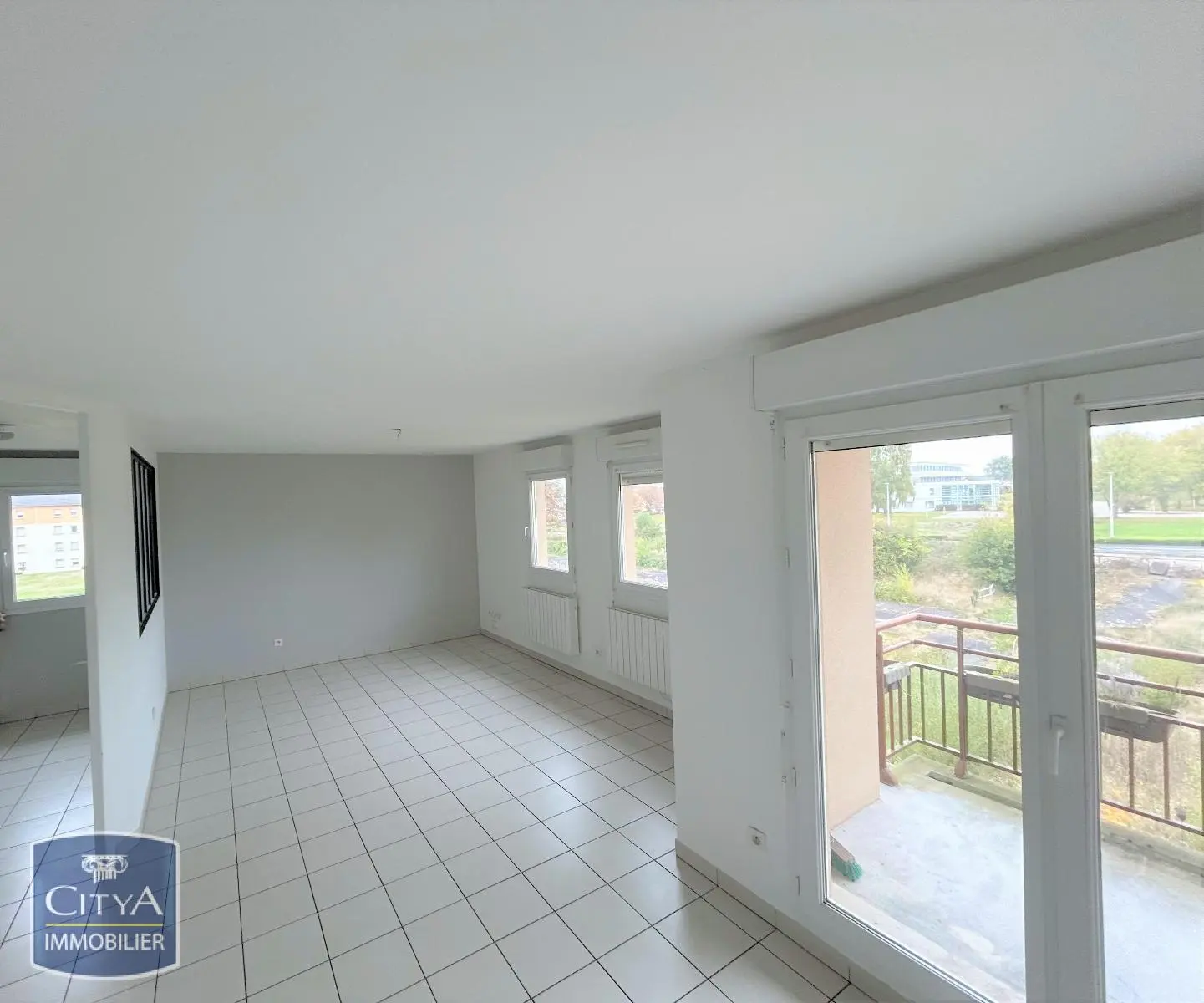 Photo 2 pour Appartement 4 pièces 79.28m² Photo 2 Appartement 4 pièces 79.28m²