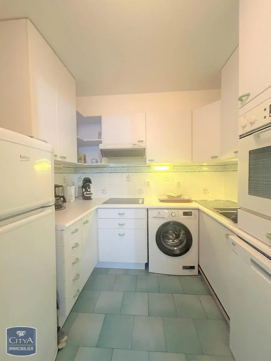 Photo 3 Appartement 1 pièce 34m²