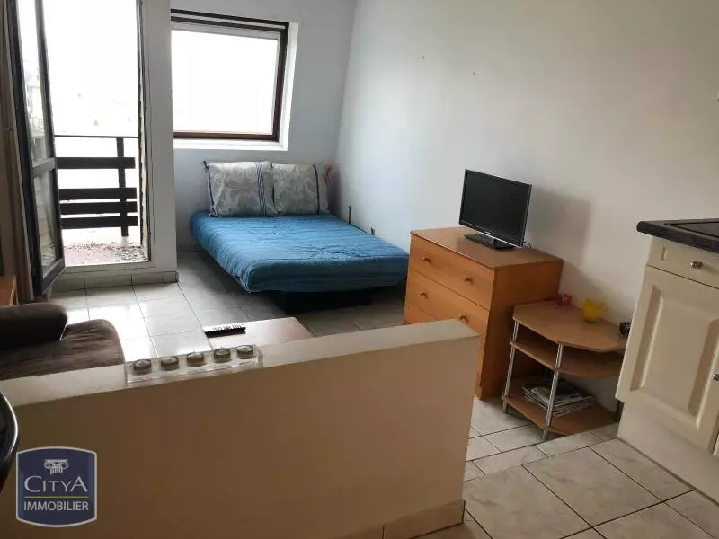 Illustration pour Appartement 1 pièce 24m² Photo Appartement 1 pièce 24m²
