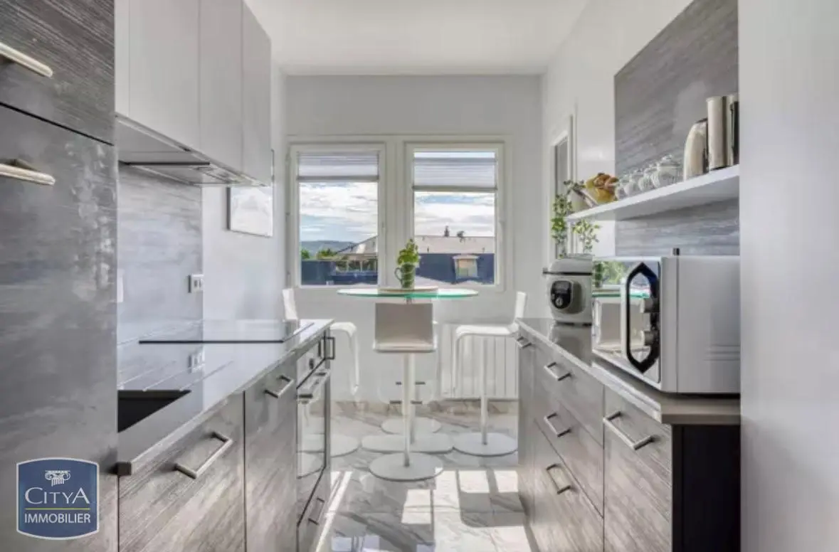 Photo 2 Appartement 2 pièces 52m²