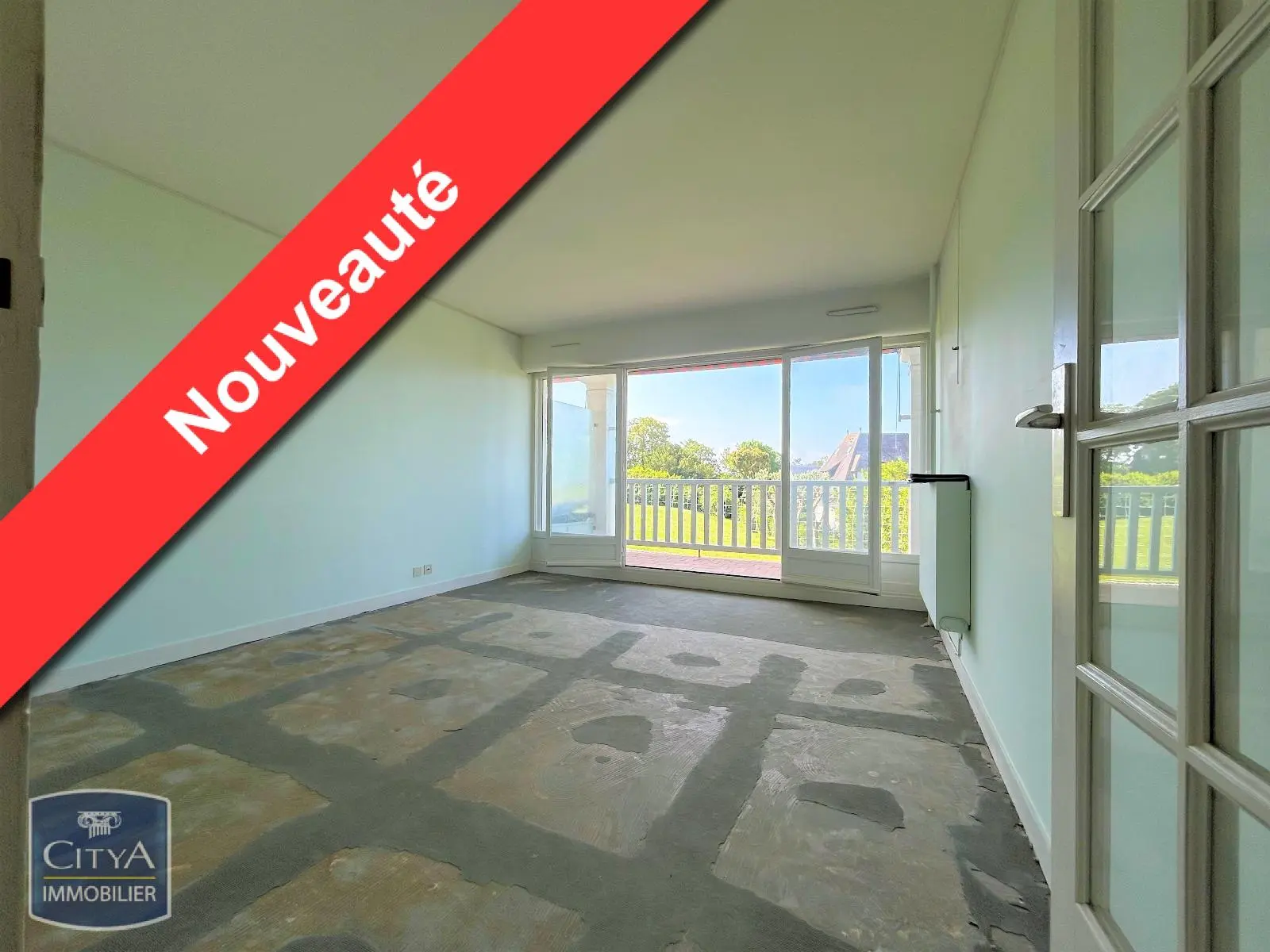 Photo 1 Appartement 1 pièce 26m²