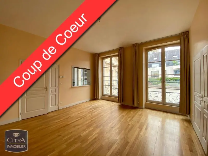 Photo 1 Appartement 4 pièces 94.35m²