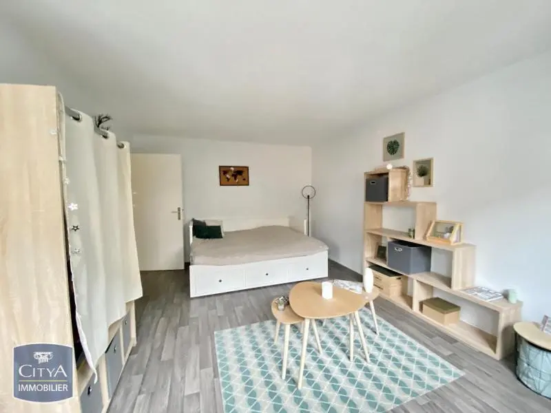 Photo 1 Appartement 1 pièce 27.96m²