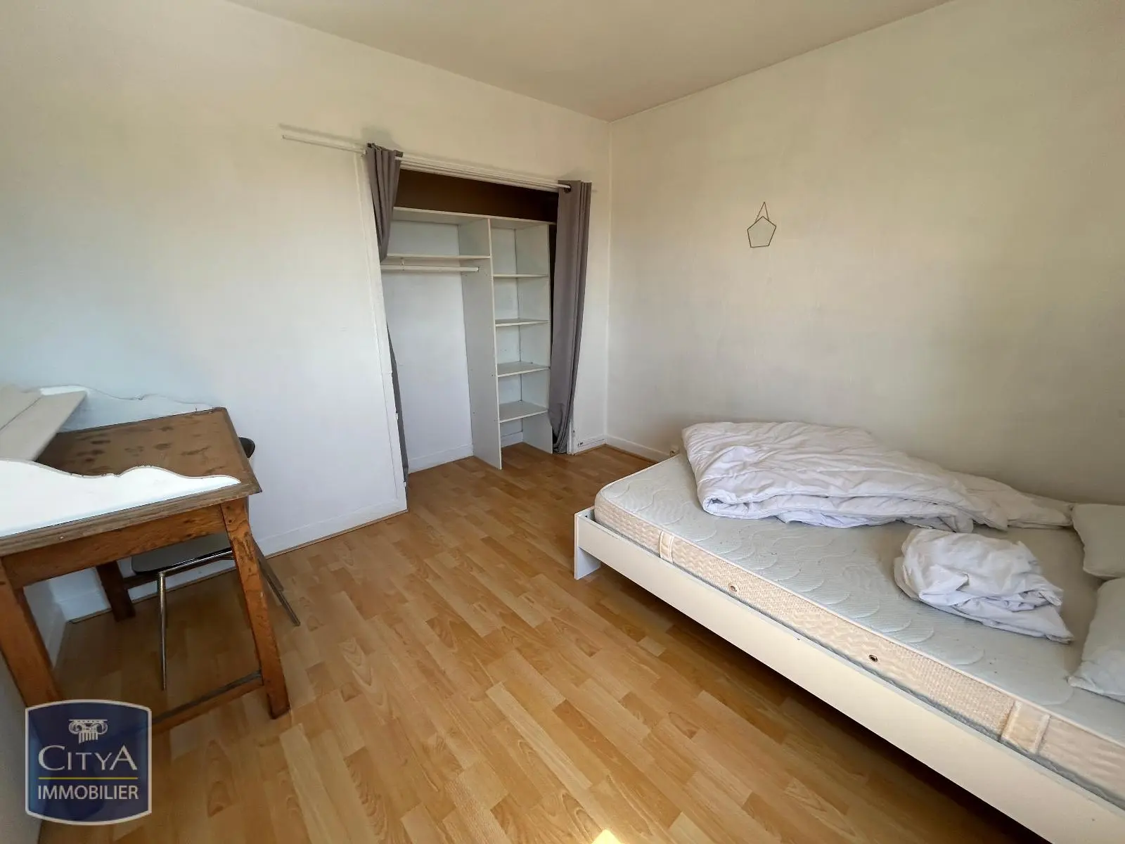 Photo 1 Appartement 1 pièce 10m²