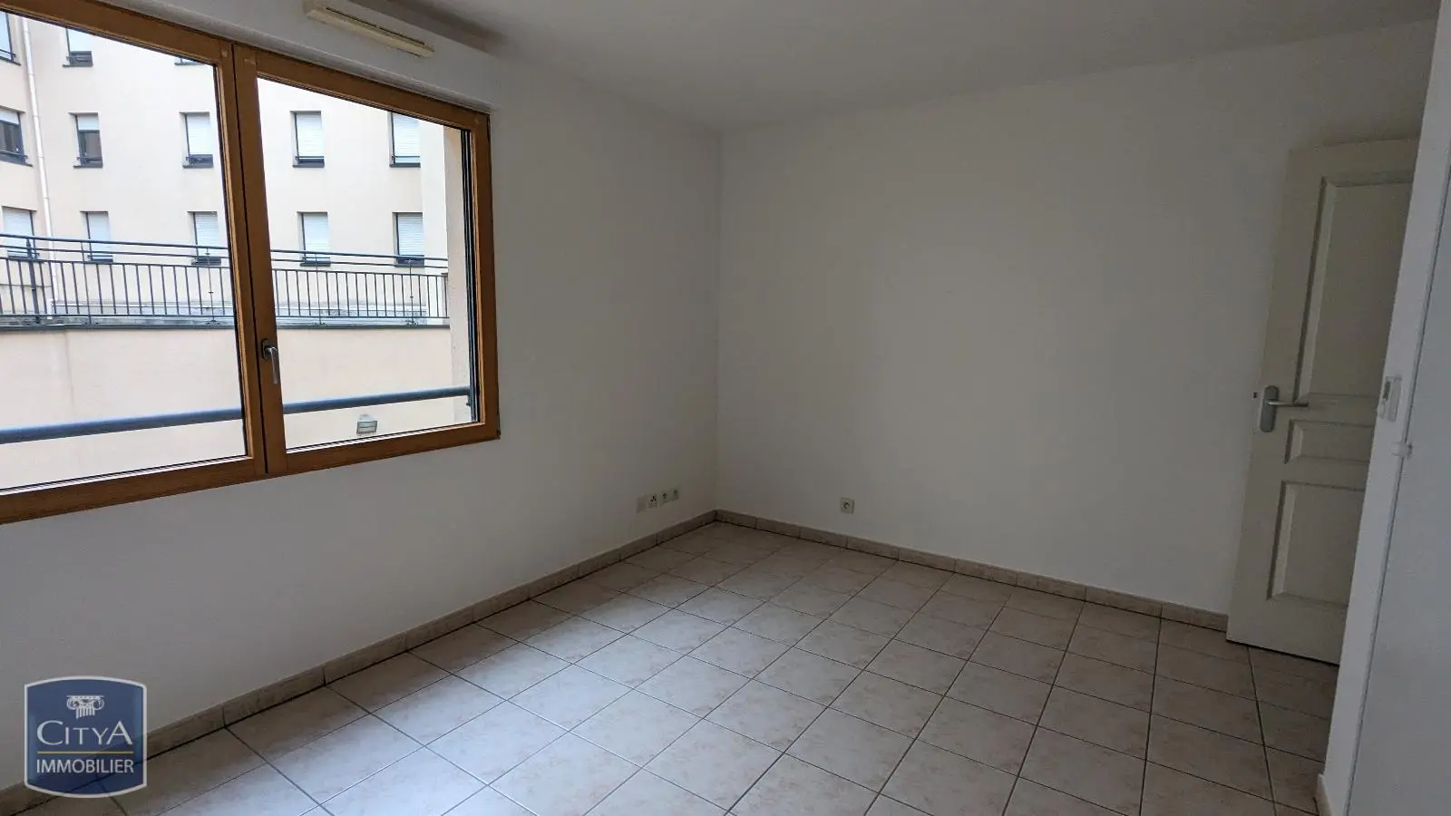Photo 4 Appartement 1 pièce 23.6m²