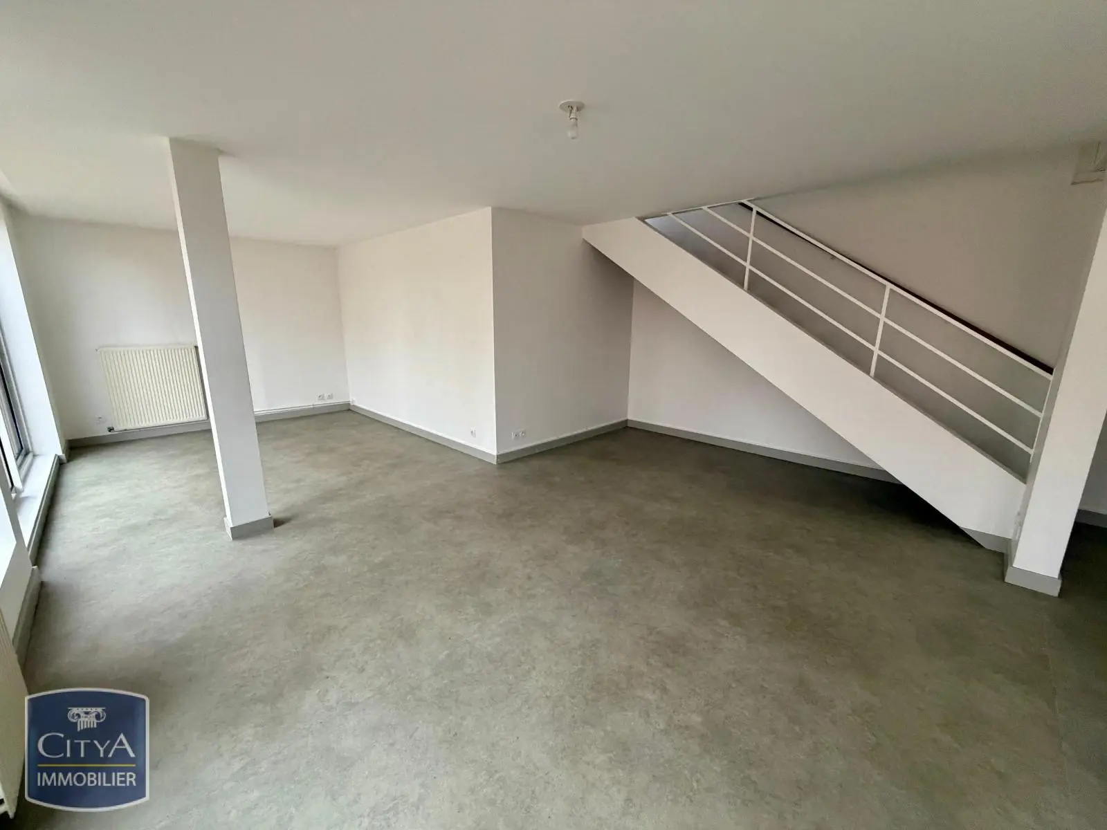 Photo 2 Appartement 4 pièces 105m²