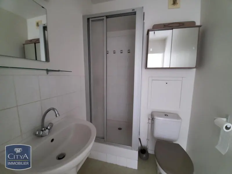 Photo 4 Appartement 1 pièce 17.83m²