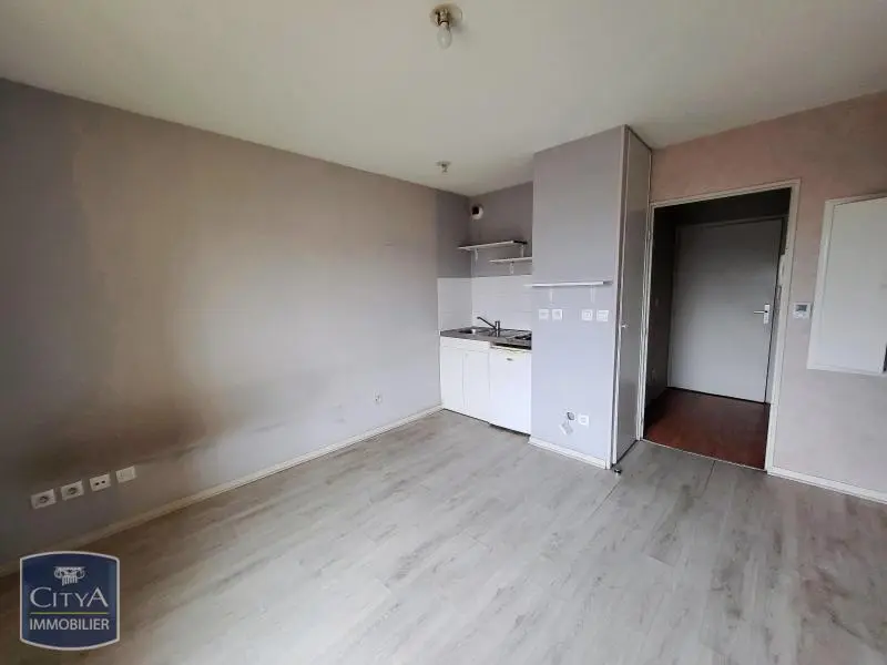 Photo 1 Appartement 1 pièce 19.13m²