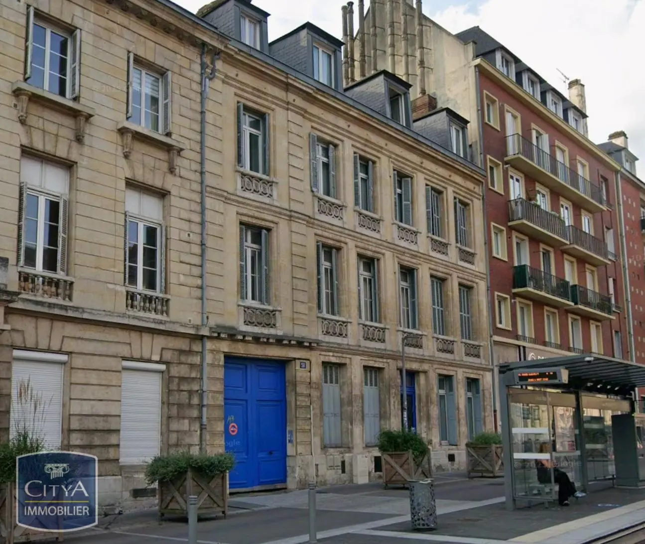 Photo 1 Appartement 1 pièce 28.51m²