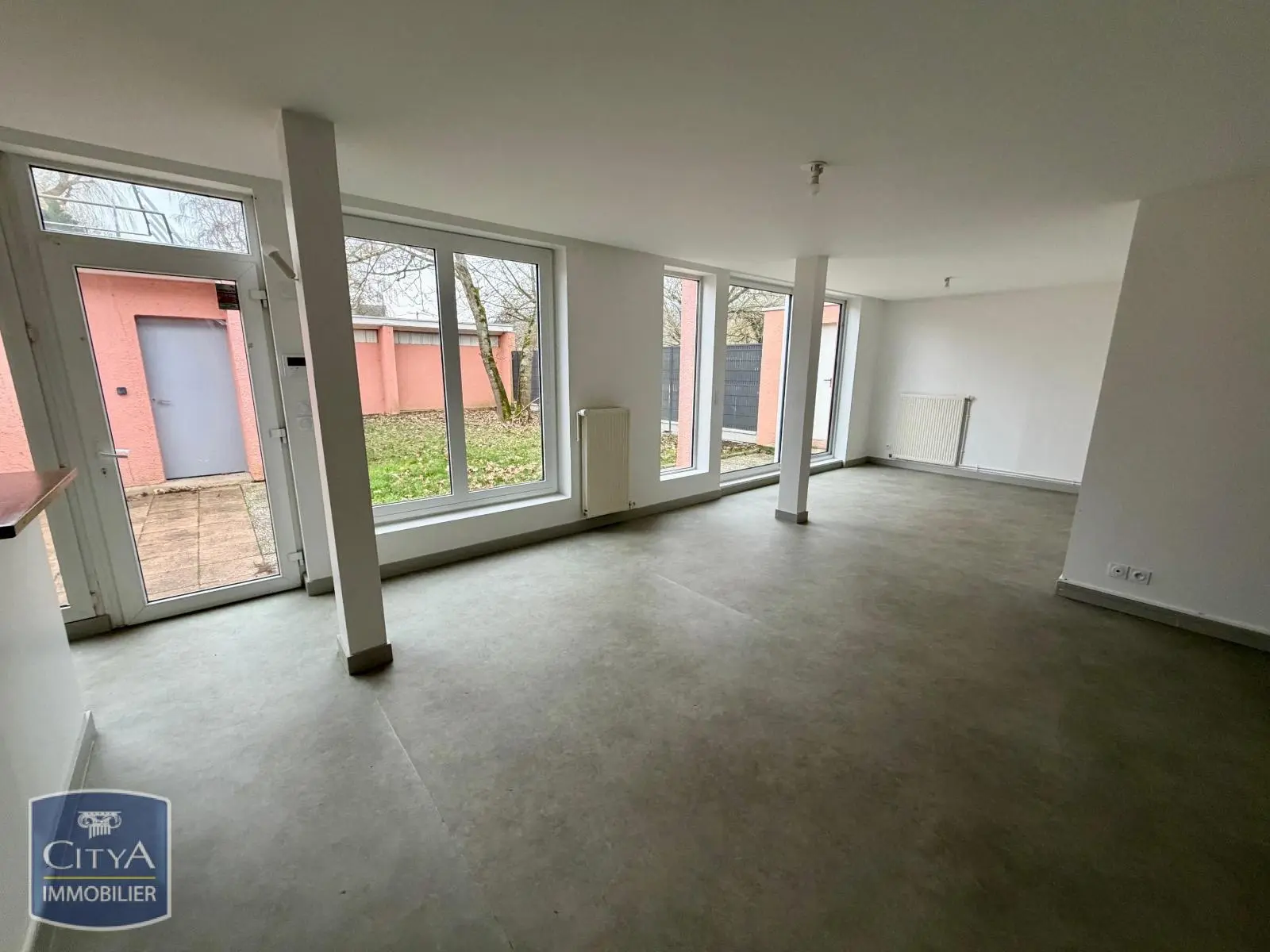 Photo 1 Appartement 4 pièces 105m²