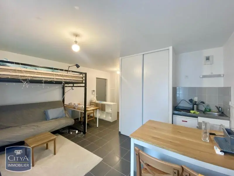 Photo 1 Appartement 1 pièce 28.94m²