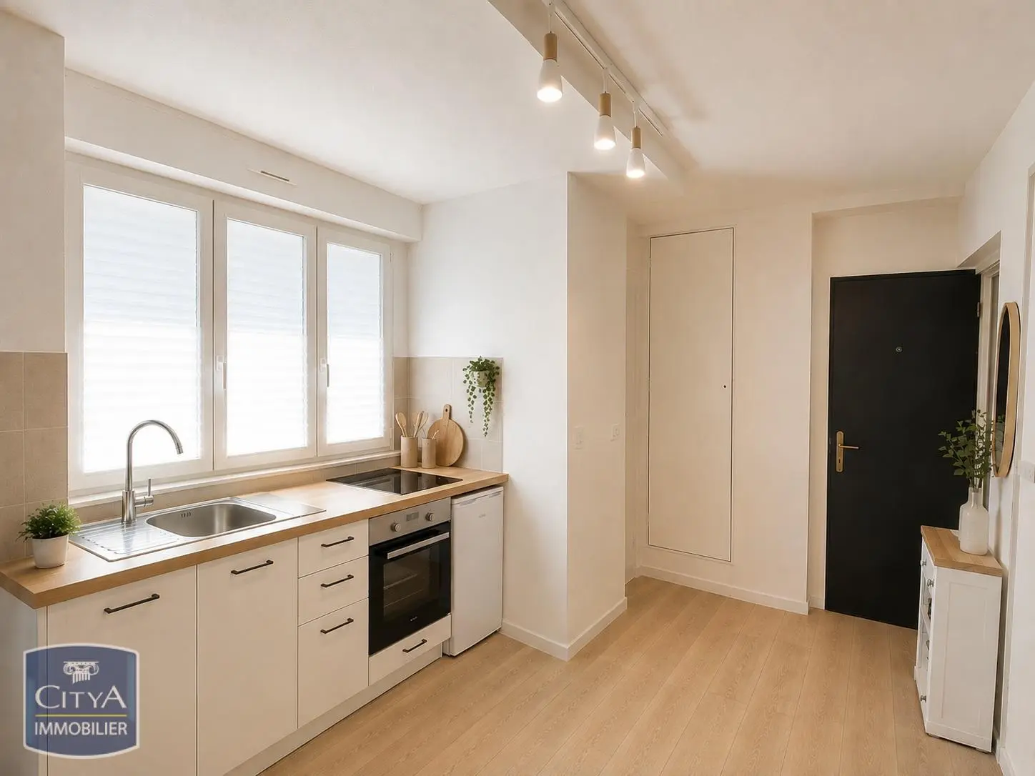 Photo 1 Appartement 1 pièce 16.69m²
