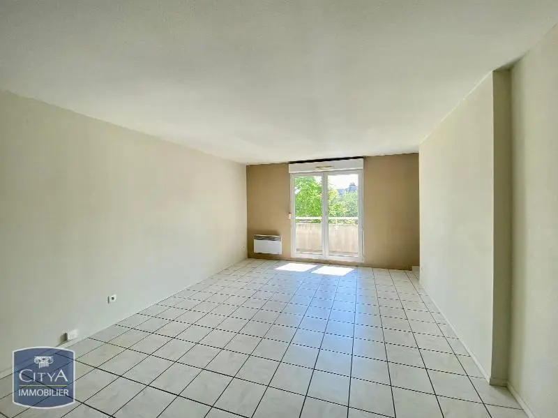 Photo 2 Appartement 2 pièces 48.28m²