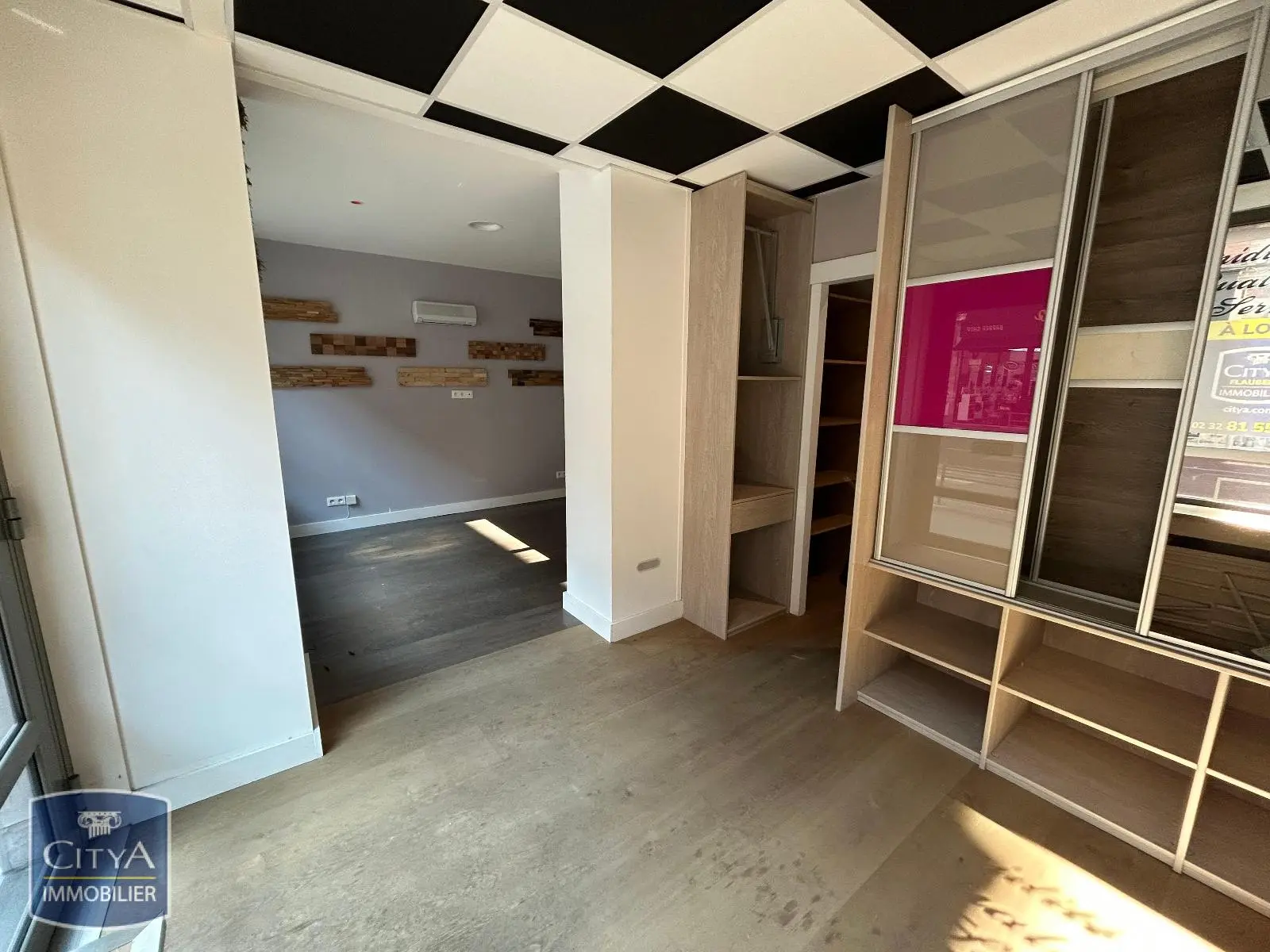 Photo 10 Local Commercial 40.24m²