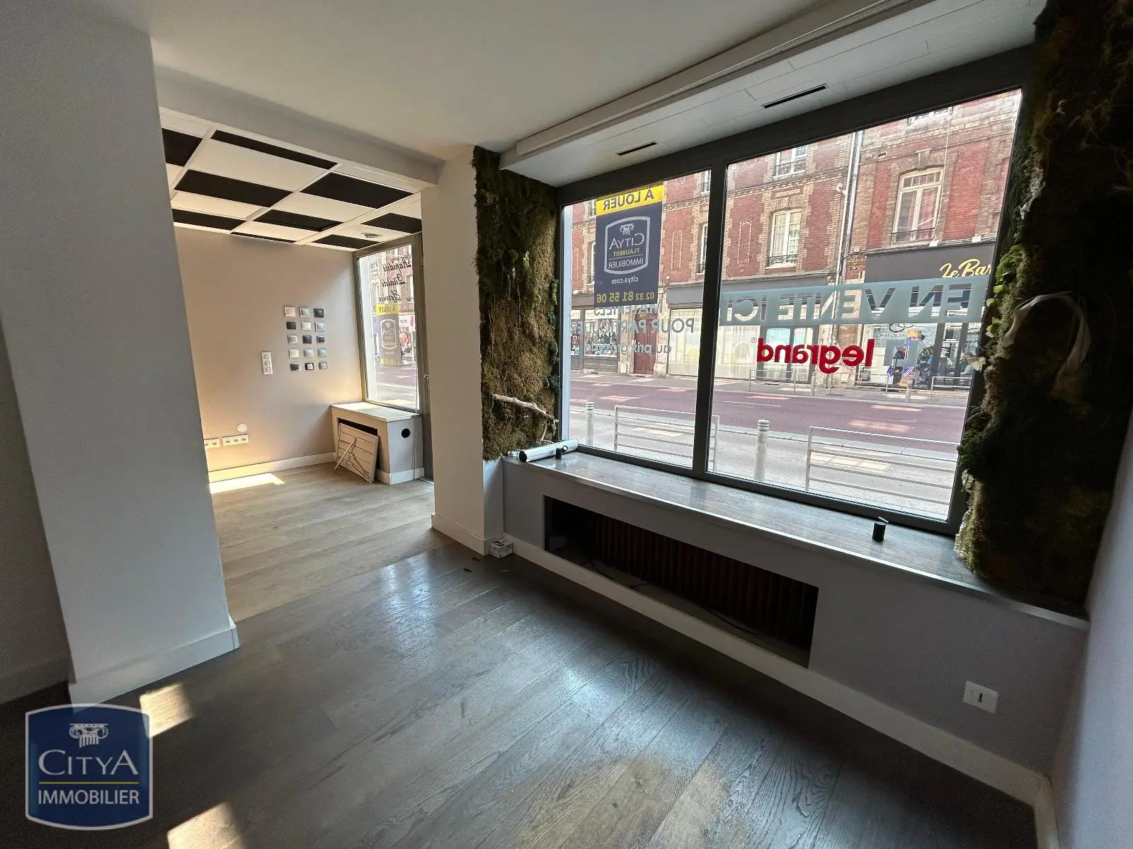 Photo 3 Local Commercial 40.24m²
