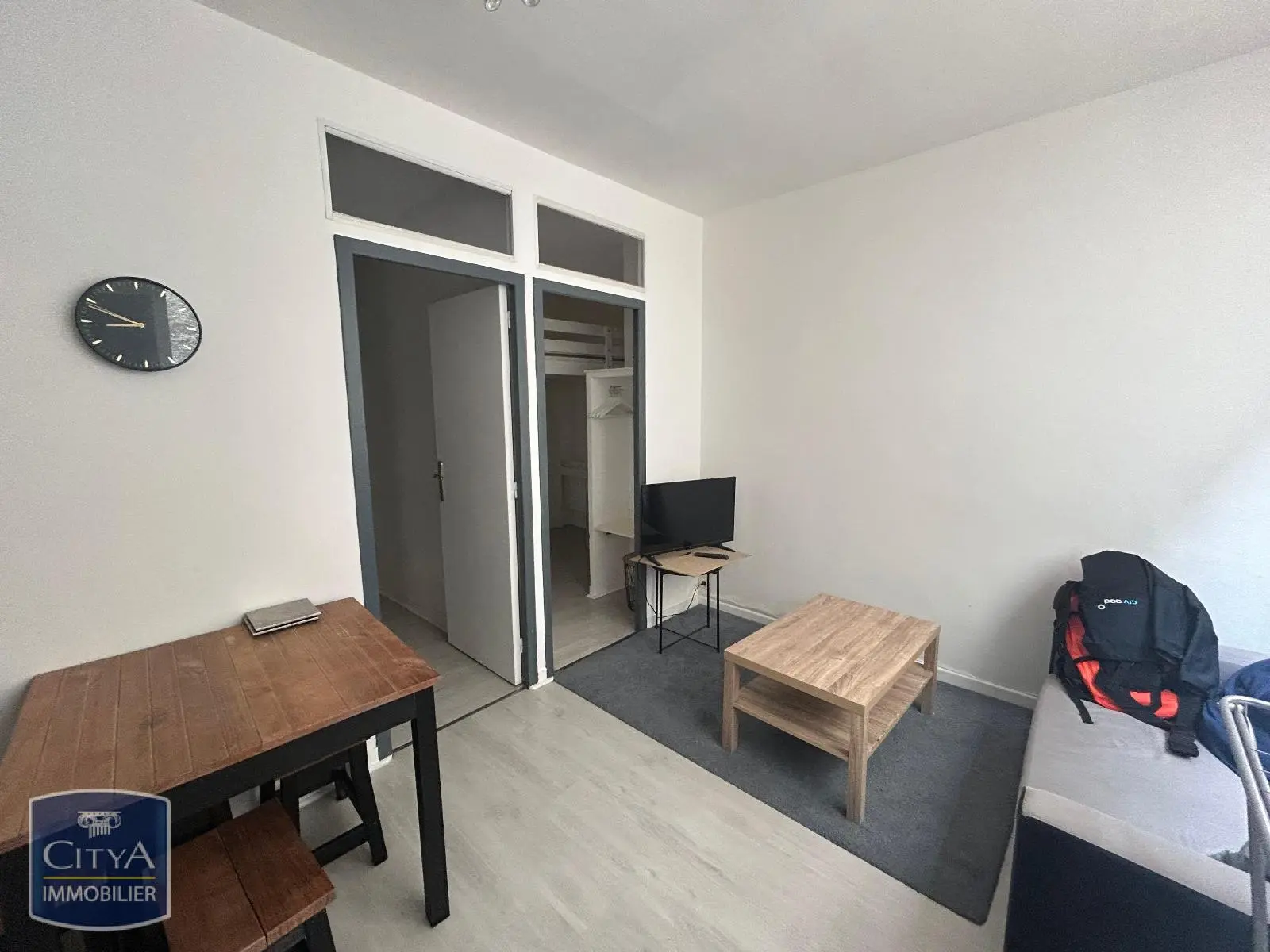 Photo 1 Appartement 3 pièces 30.47m²