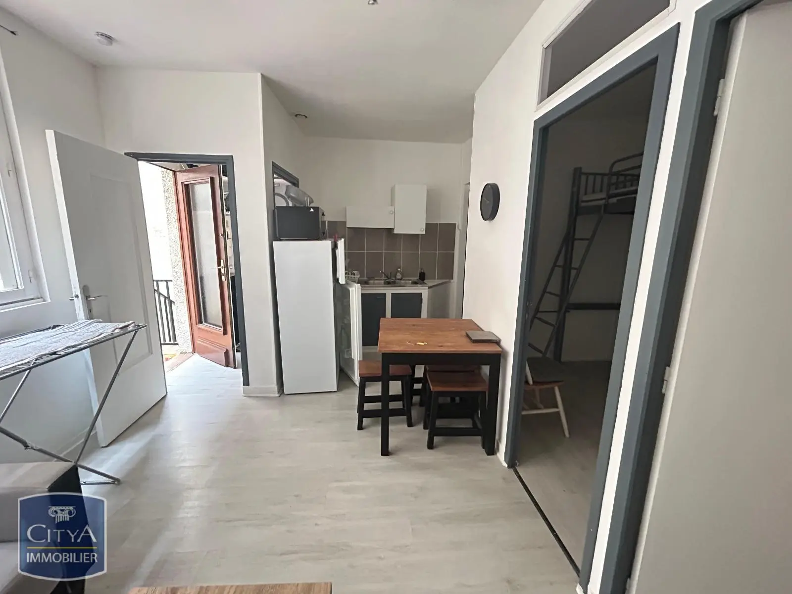 Photo 9 Appartement 3 pièces 30.47m²