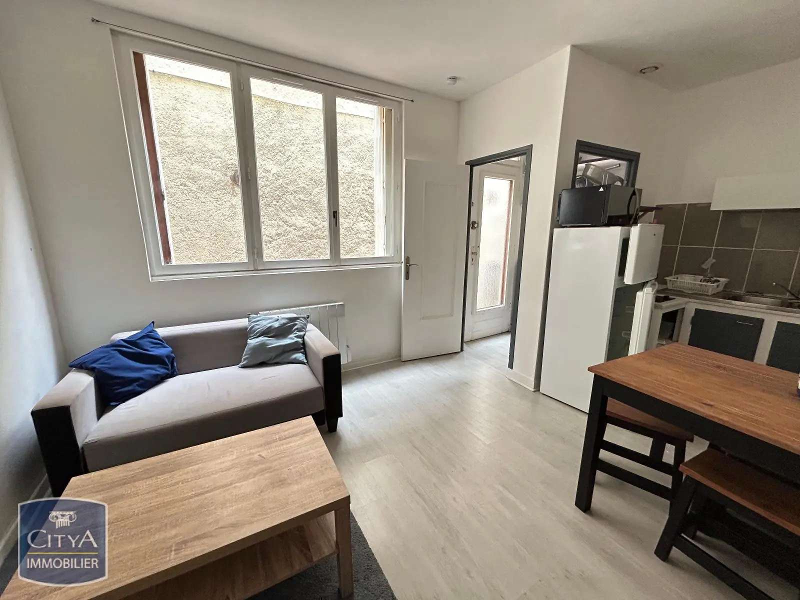 Photo 1 Appartement 3 pièces 30.47m²