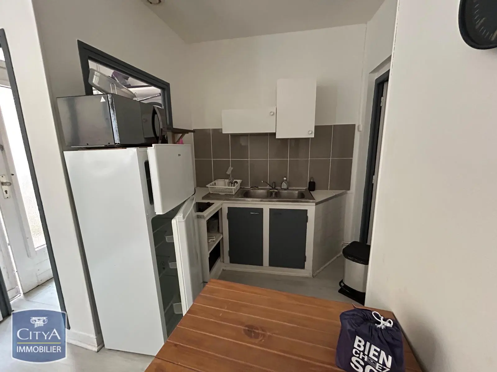 Photo 2 Appartement 3 pièces 30.47m²