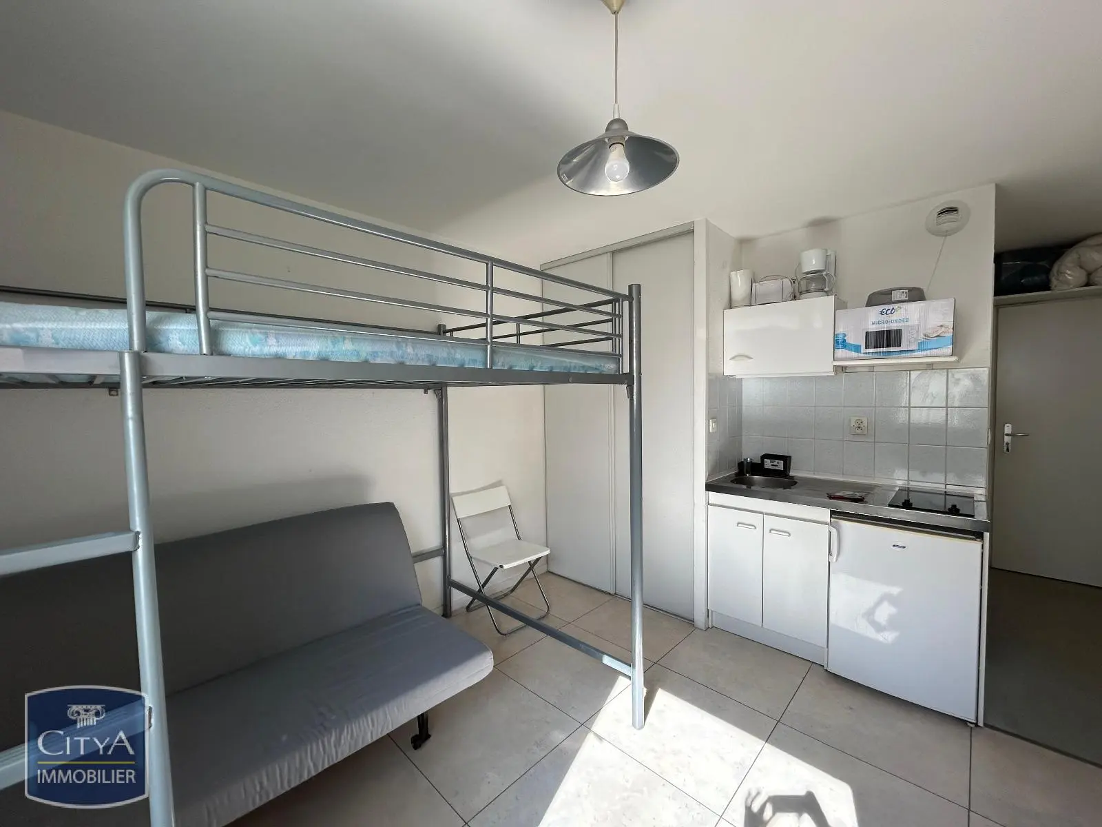 Photo 3 Appartement 1 pièce 18.28m²