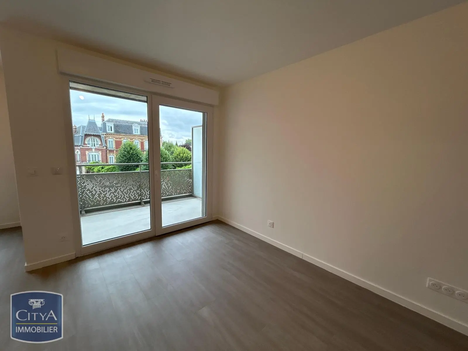 Photo 2 Appartement 3 pièces 58.75m²