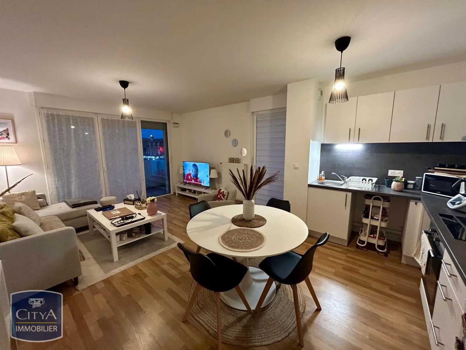 Photo 1 Appartement 2 pièces 47.7m²