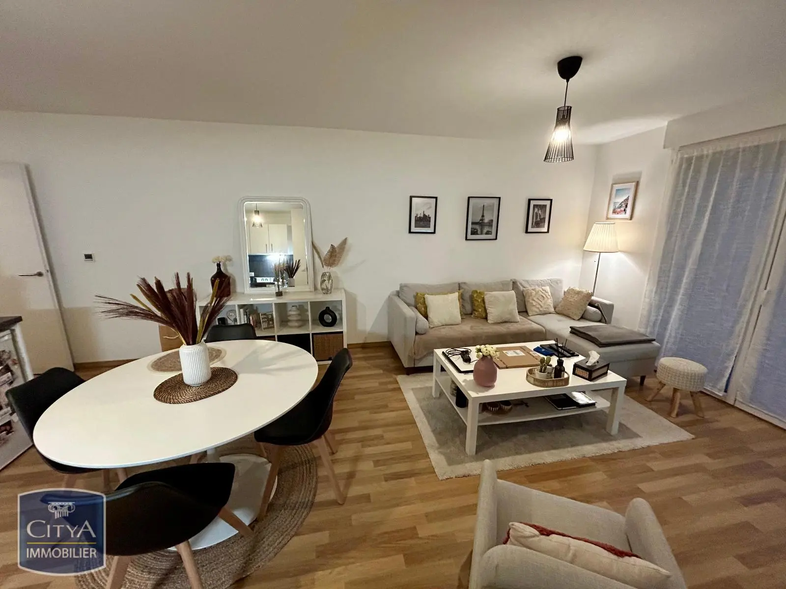 Photo 2 Appartement 2 pièces 47.7m²