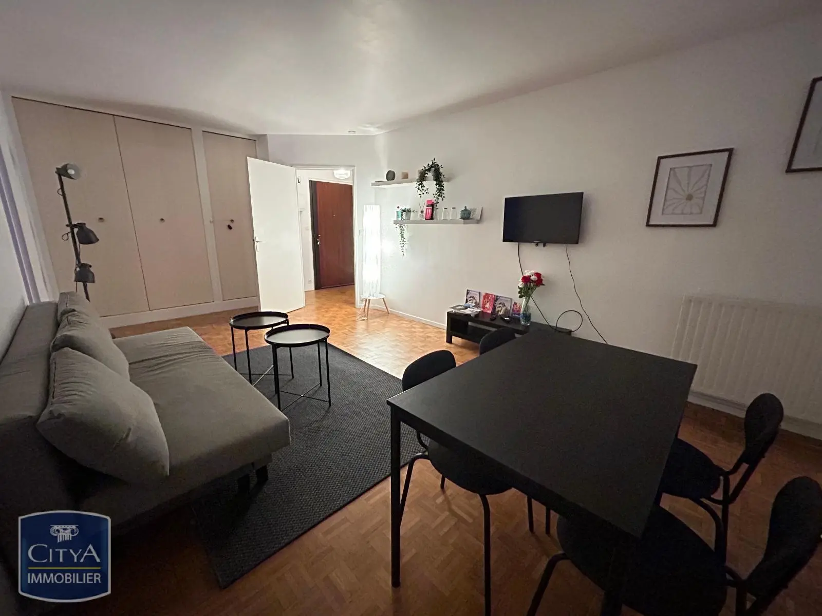 Photo 3 Appartement 2 pièces 49.78m²