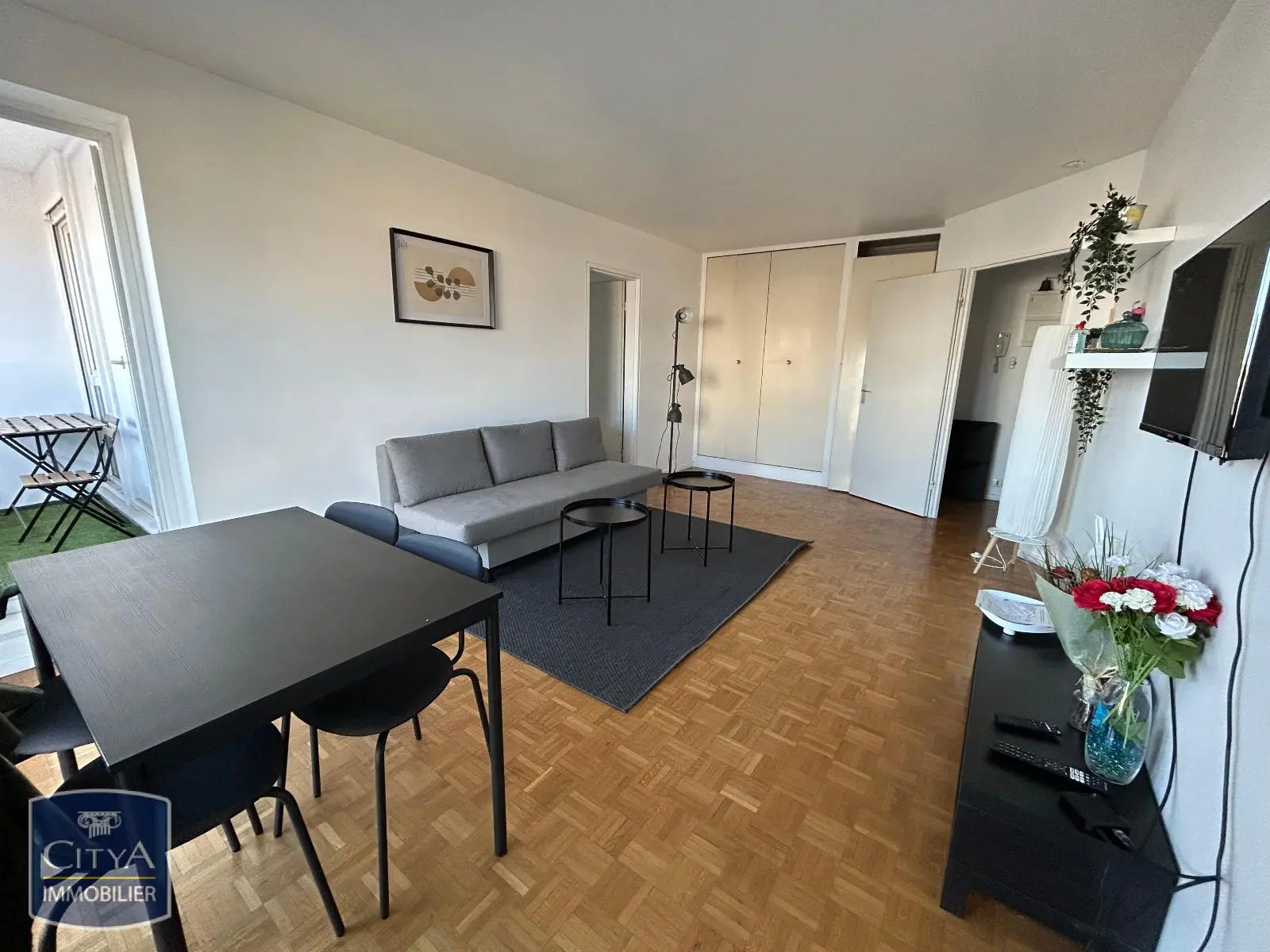 Photo 3 Appartement 2 pièces 49.78m²