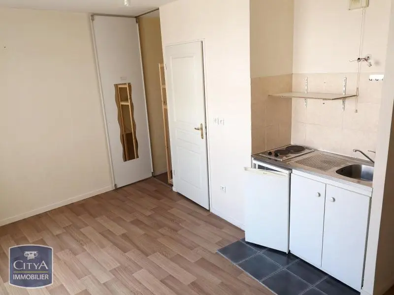 Photo 4 Appartement 1 pièce 17.98m²