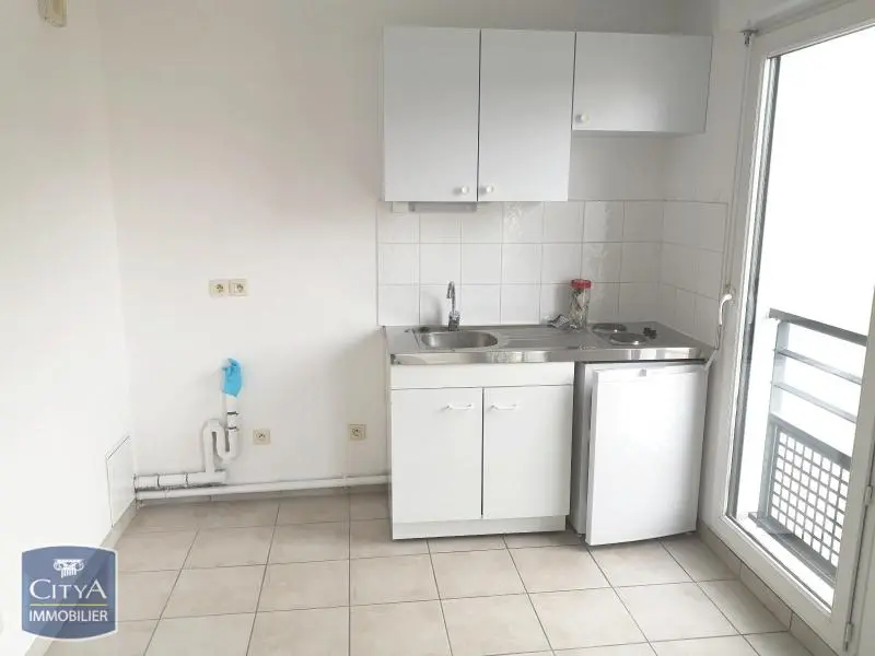 Photo 2 Appartement 1 pièce 34.82m²