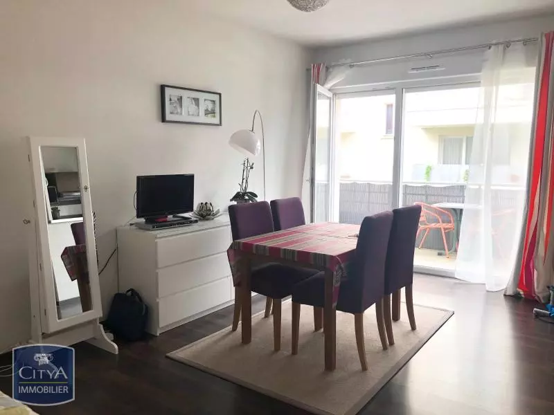 Illustration pour Appartement 1 pièce 30.67m² Photo Appartement 1 pièce 30.67m²