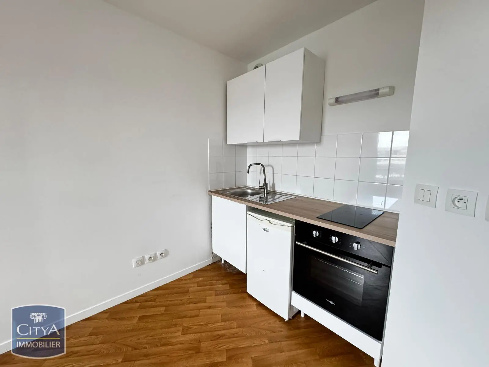 Photo 3 Appartement 1 pièce 22.02m²