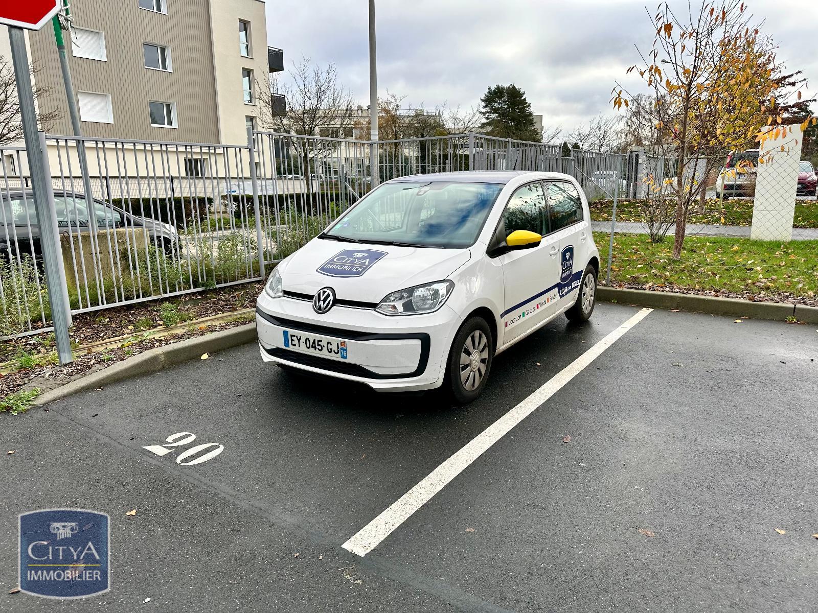 Photo 0 parking Mont-Saint-Aignan
