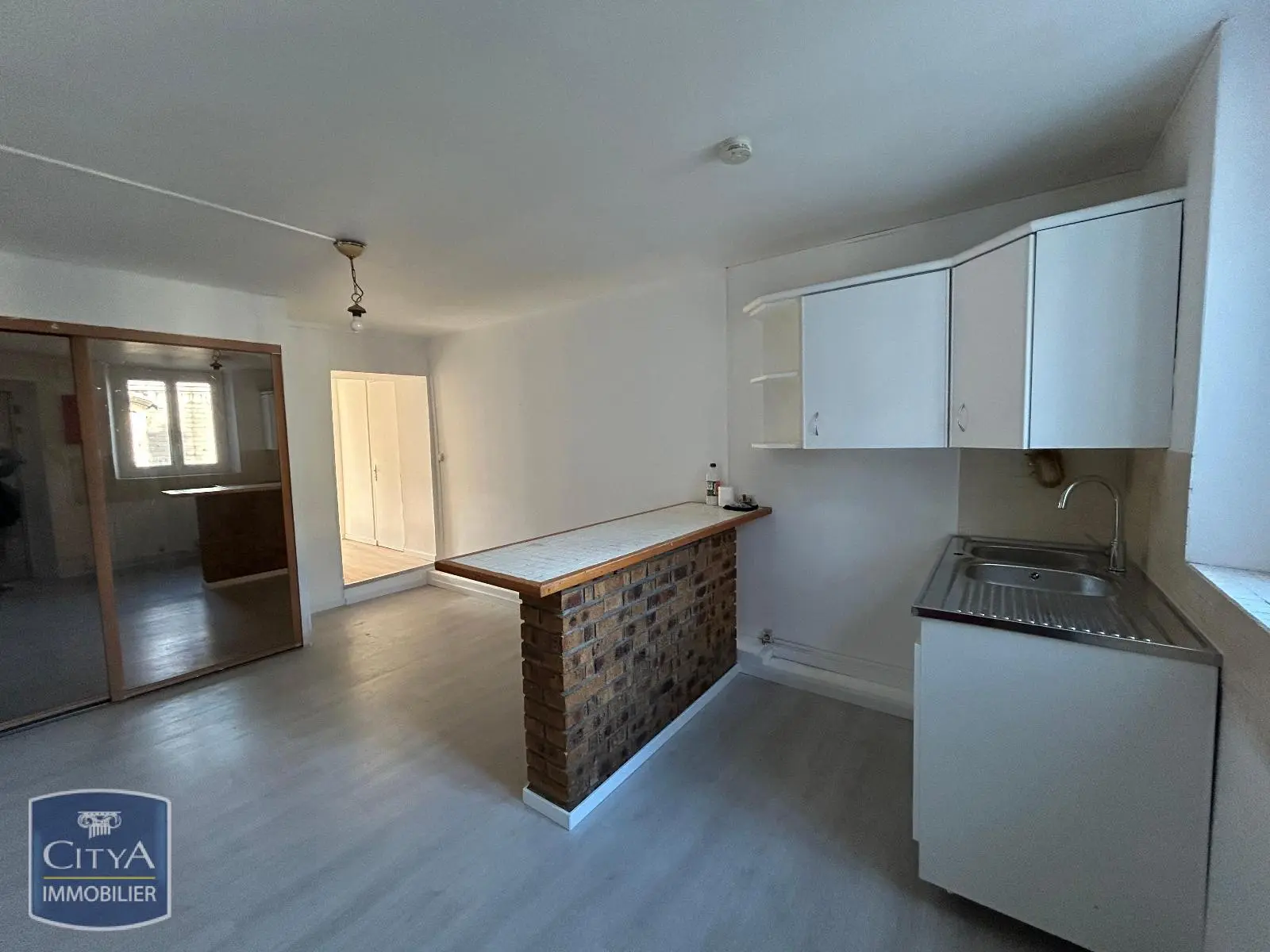 Photo 1 Appartement 2 pièces 32.04m²