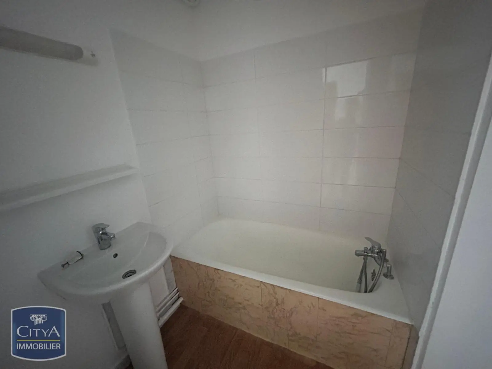 Photo 5 Appartement 1 pièce 28.49m²