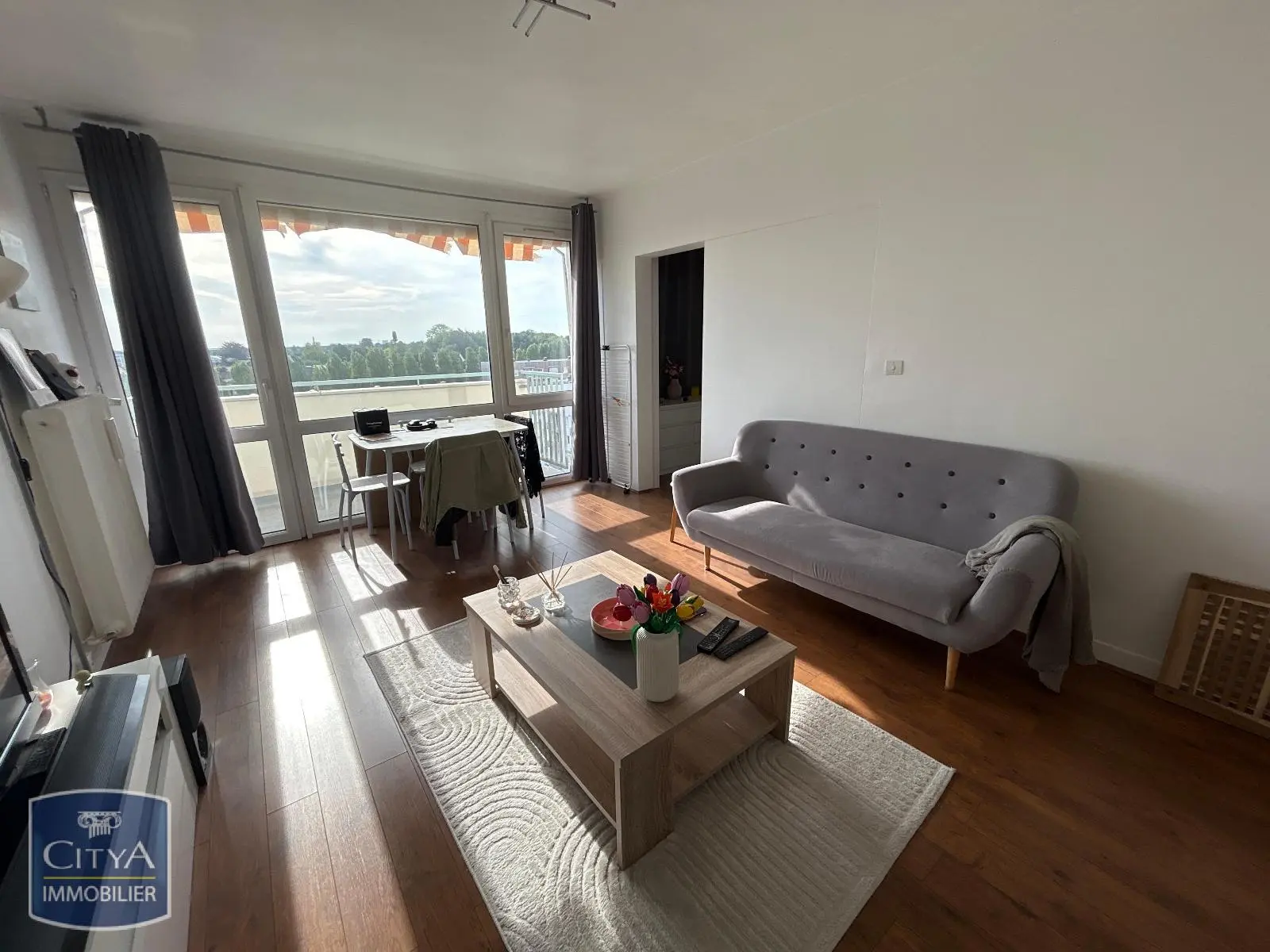 Photo 1 Appartement 2 pièces 46.99m²