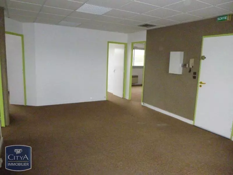 Photo Local Commercial 89.5m²