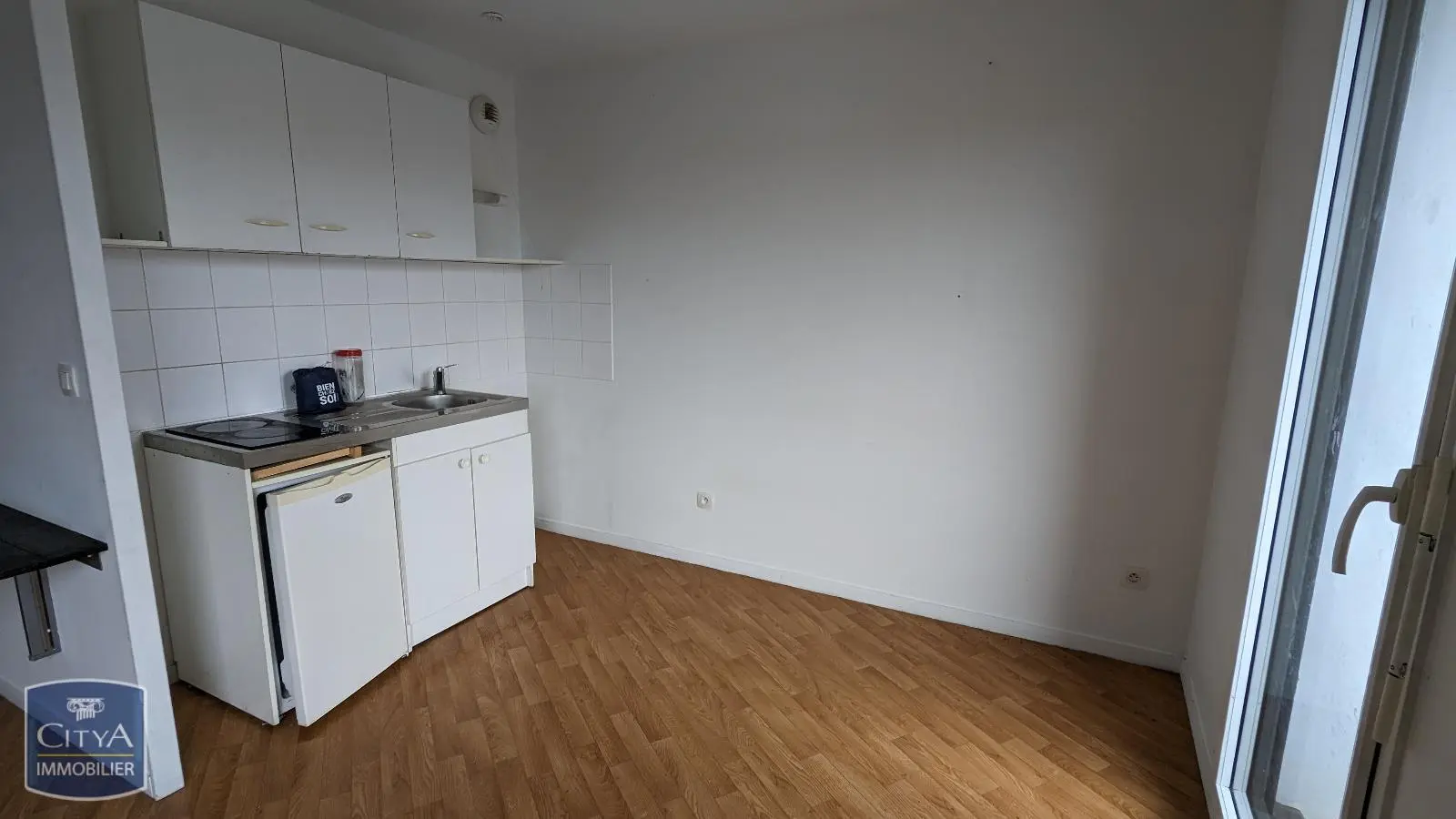 Photo 5 Appartement 1 pièce 24.12m²