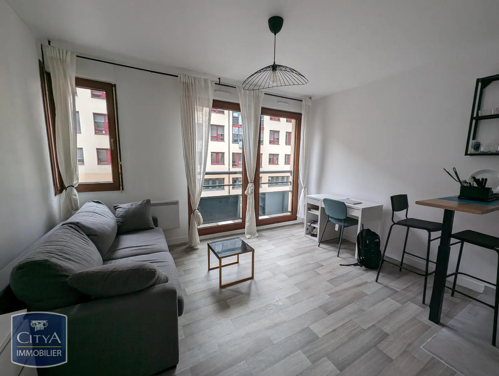 Photo 1 Appartement 1 pièce 22m²