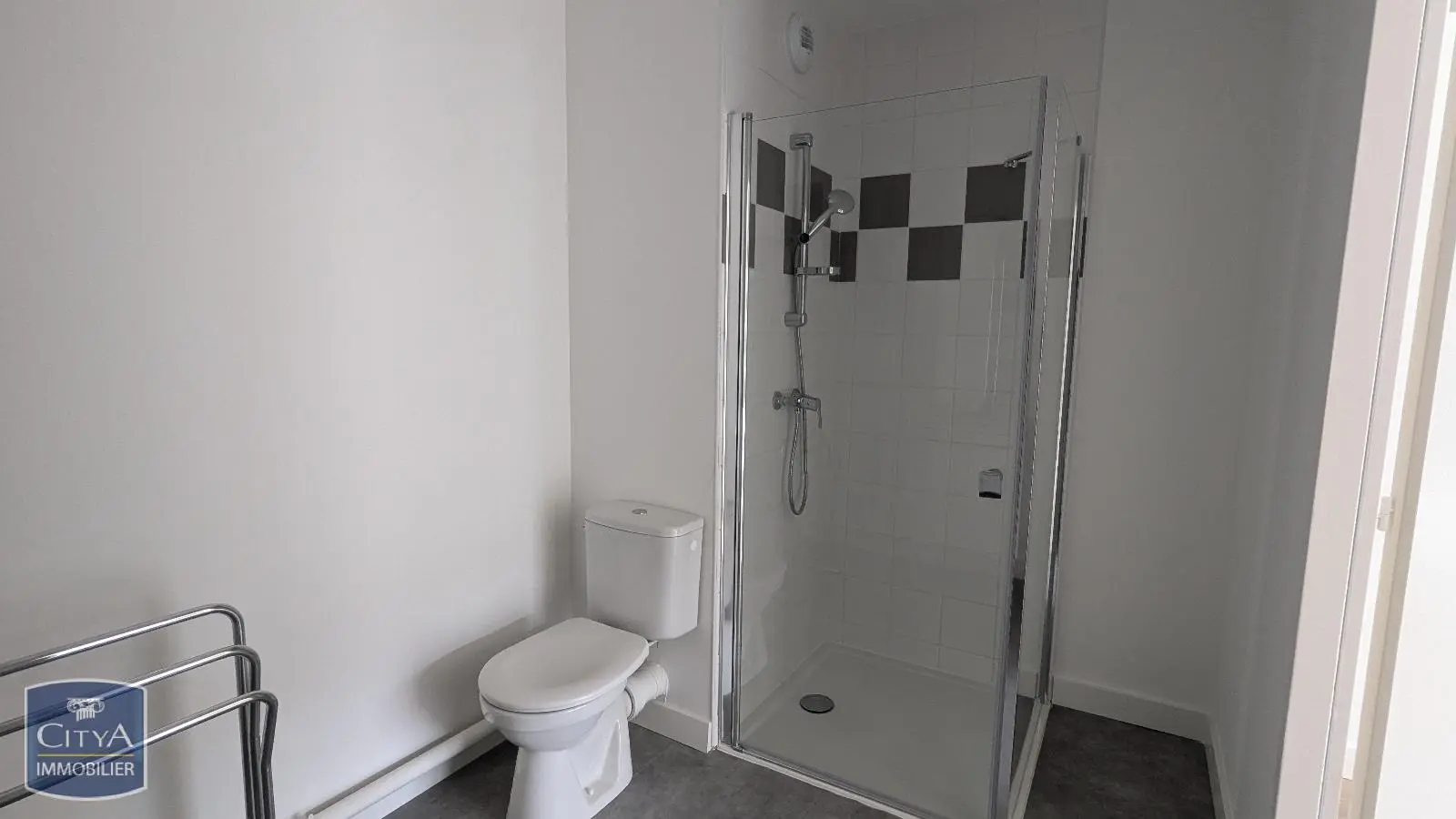 Photo 4 Appartement 1 pièce 33.16m²