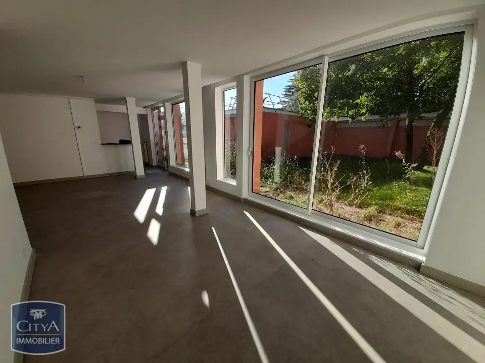 Photo 1 Appartement 4 pièces 105m²