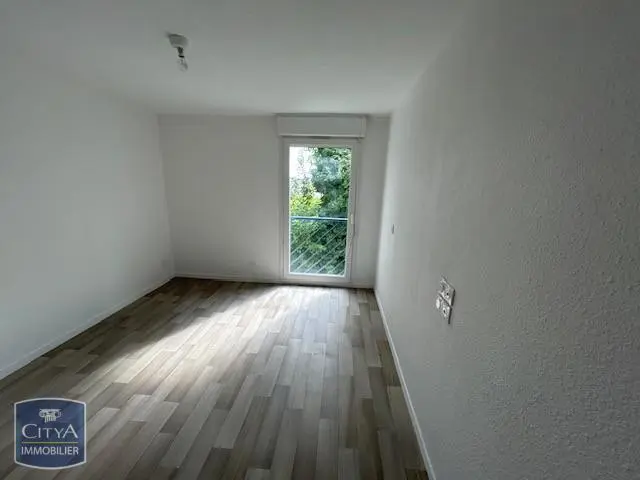 Photo 2 Appartement 1 pièce 18.86m²