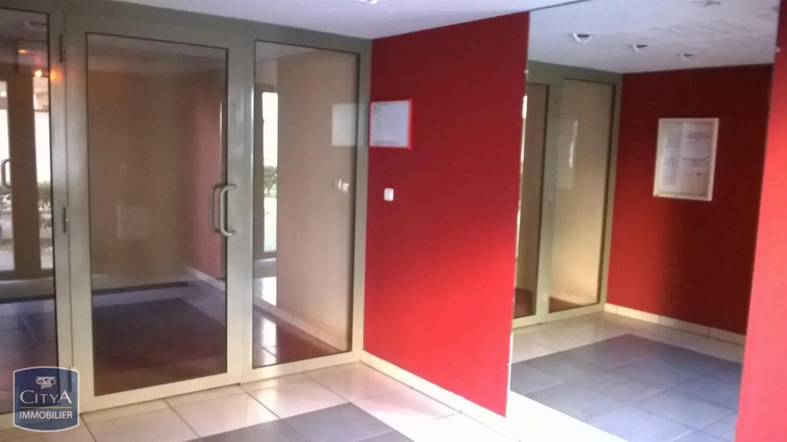 Photo 3 Appartement 1 pièce 30.9m²